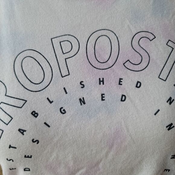 Bundle of 4 tops sleeveless short sleeve crew v ne - Picture 10 of 13